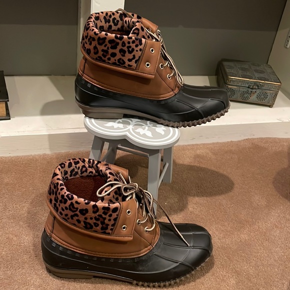 Women’s booties new size 10 - Picture 3 of 7